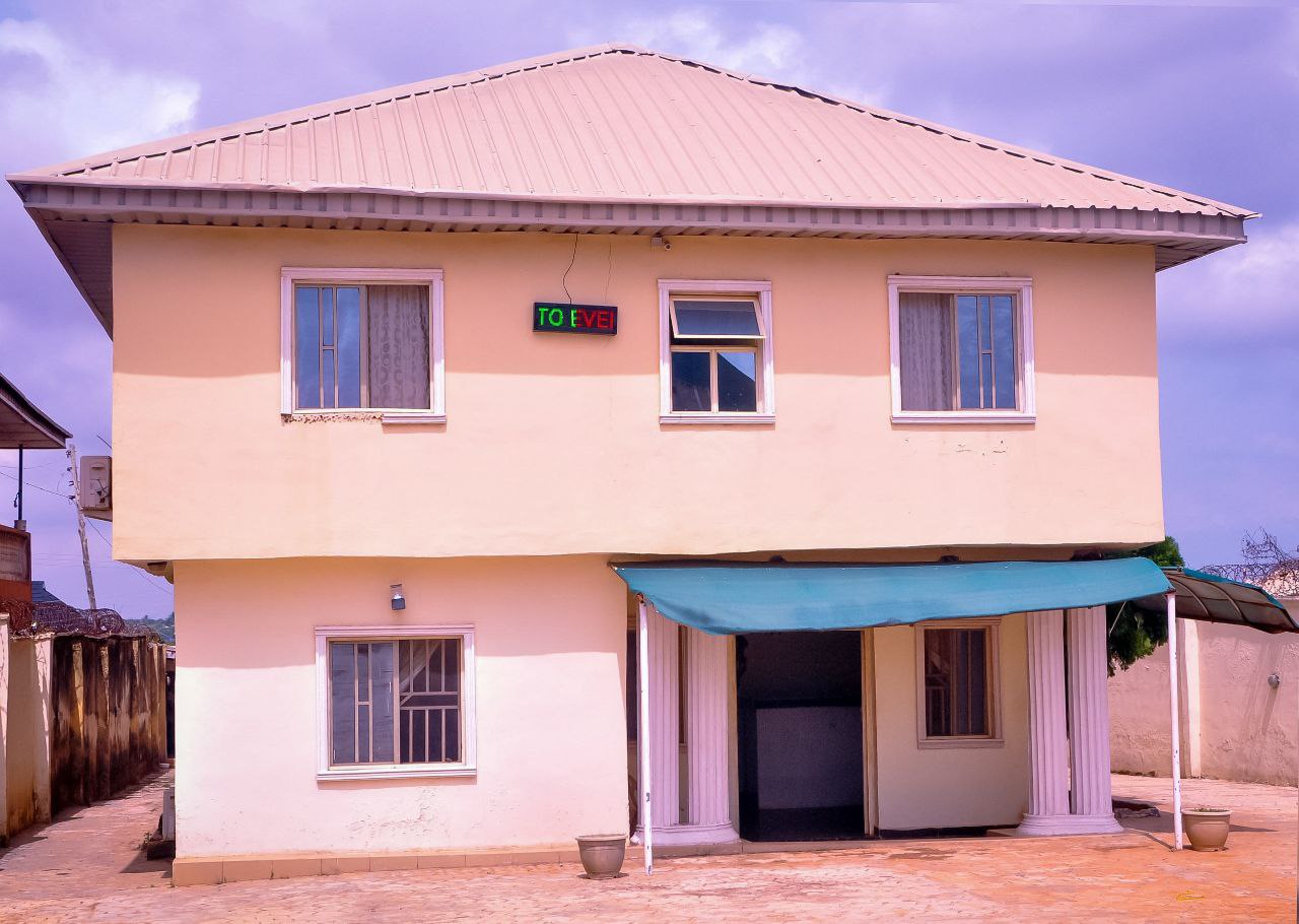 Evergreen Grand Hotel Exterior